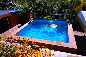 Дома Ольгинки с бассейном, "Солнечная 39" с бассейном