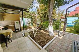 Дома Лазаревского с бассейном, "Южанин" 2х-комнатный с бассейном - фото