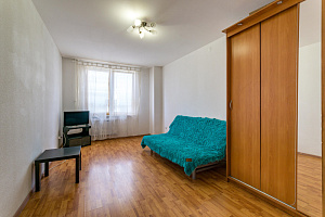 Квартиры Екатеринбурга 2-комнатные, 2х-комнатная 8 марта 194 2х-комнатная