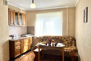 Гостиницы Нальчика в горах, 1-комнатная Тарчокова 54Б в горах - забронировать номер