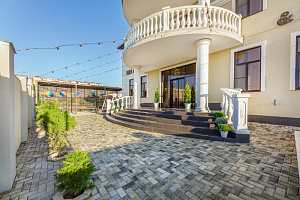 Гостиницы Краснодарского края с бассейном, "Villa Park&Spa" с бассейном - фото