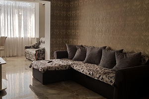 Отдых в Абхазии без детей, 2х-комнатная Лакоба 114 без детей - цены