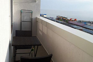 Гостиницы Краснодарского края с собственным пляжем, 2х-комнатная Горизонт 17 кв 67 с собственным пляжем - забронировать номер