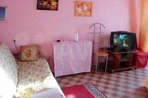 Квартиры Балаклавы с видом на море, 1-комнатная Воровского 6 с видом на море - фото