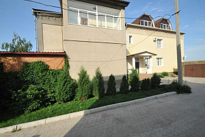 Гостевые дома Волгограда с бассейном, "На Туманяна 6" с бассейном - фото