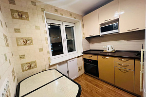 Квартиры Владивостока на месяц, "В самом центре города Владивостока" 1-комнатная на месяц - цены