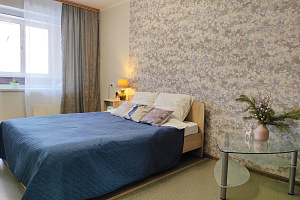 Гостиницы Тольятти у моря, "На Цветном" 1-комнатная у моря - фото
