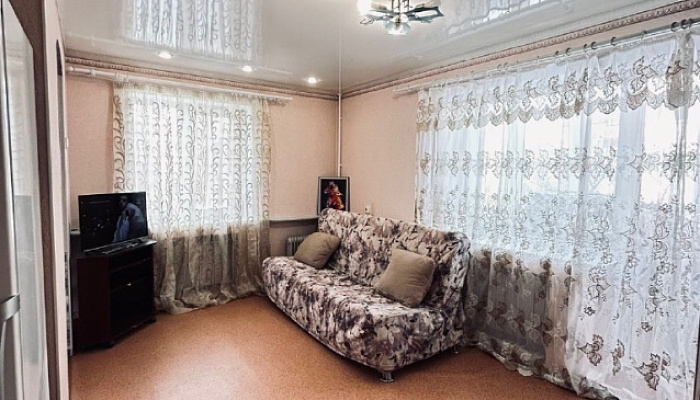&quot;С ремонтом уютная&quot; 1-комнатная квартира в Южно-Сахалинске - фото 1