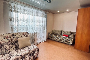 Гранд-отели в Южно-Сахалинске, "С ремонтом уютная" 1-комнатная гранд-отели - цены