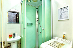 Мотели в Химках, "RELAX APART уютная с раздельными комнатами и большим балконом" 2х-комнатная мотель - раннее бронирование