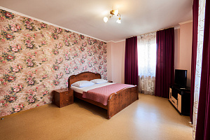 Гостиницы Самары с джакузи, 3х-комнатная Ерошевского 18 с джакузи - забронировать номер