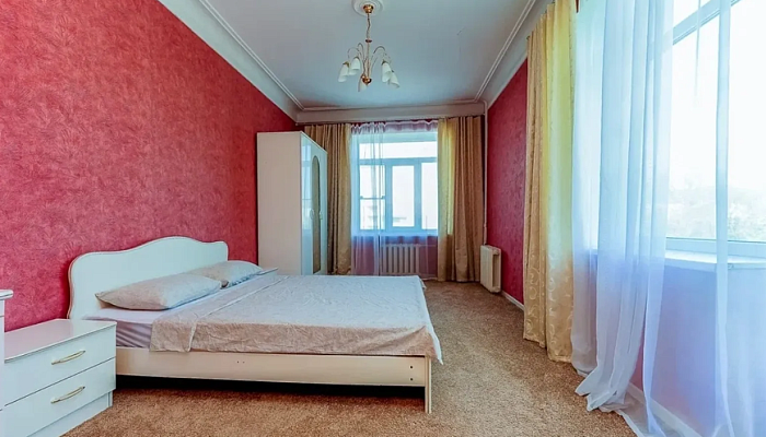 &quot;Уютная квартира в центре&quot; 2х-комнатная квартира в Новороссийске - фото 1