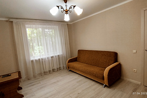 Дома Кисловодска в горах, 2х-комнатная Карла Либкнехта 33 в горах - цены
