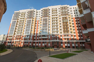 Отели Санкт-Петербурга с балконом, "Apart-Comfort На Заозерной" с балконом - фото