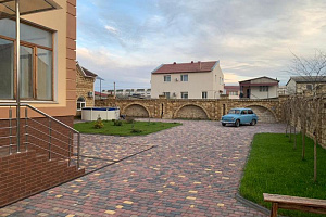 Гостевые дома Новофедоровки с бассейном, "Санрайз" с бассейном - раннее бронирование