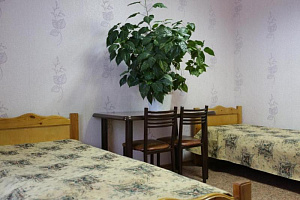 Гостиницы Иркутска в центре, "Учебный центр профсоюза" в центре - фото