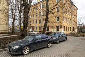 &quot;Всем Дом на Днепропетровской&quot; мини-отель в Санкт-Петербурге 28