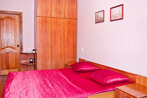 Дома Лазаревского в горах, 3х-комнатная Победы 131 в горах - фото
