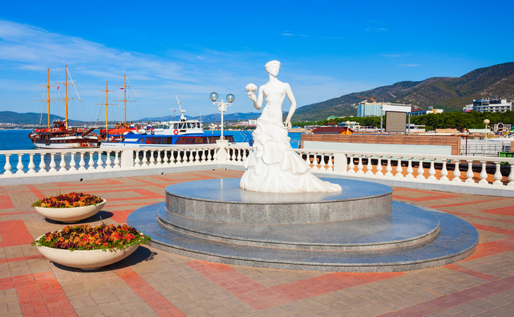 Центральная часть набережной Геленджика