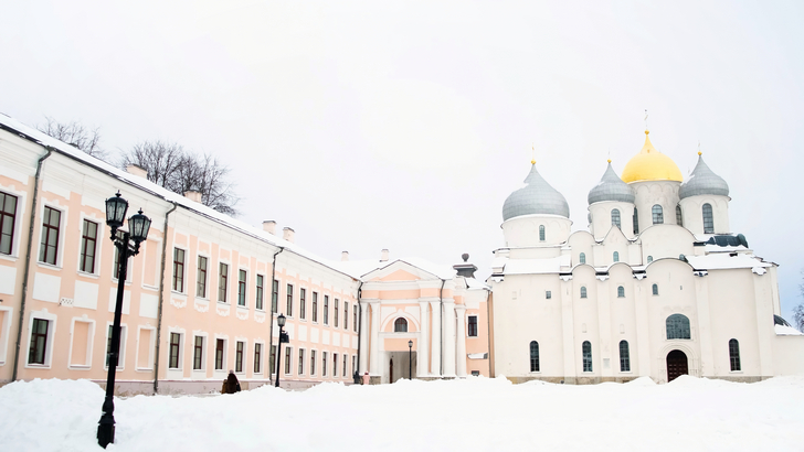 Софийский собор в Великом Новгороде зимой