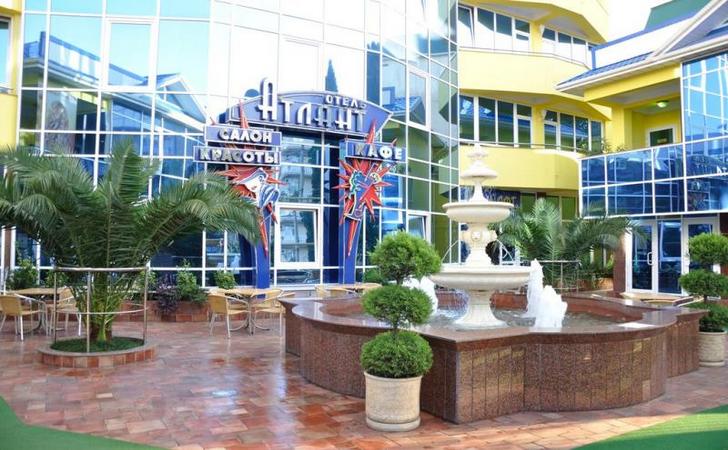 Отель Атлант в Адлере