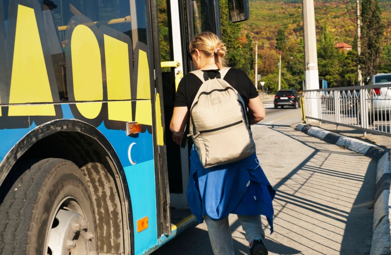 Городской транспорт - автобусы и маршрутки по Лазаревскому