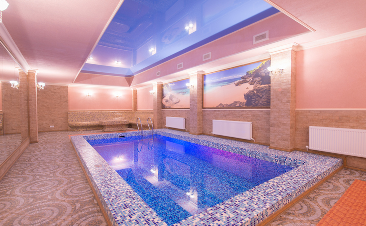 Бассейн в бане Санкт-Петербурга