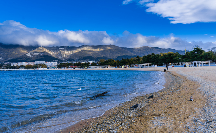 Прогулки по побережью Геленджика зимой
