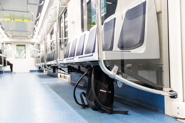 Потеря вещей в общественном транспорте Ад