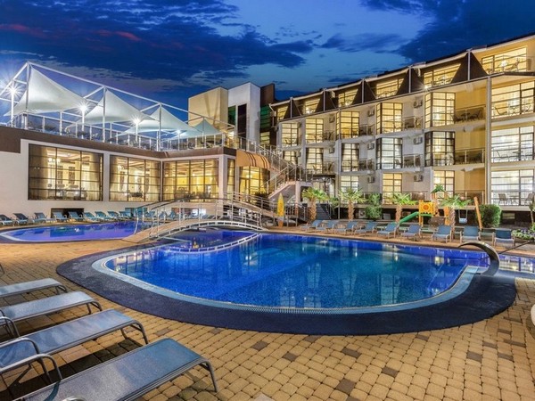 Pontos Family Resort Hotel