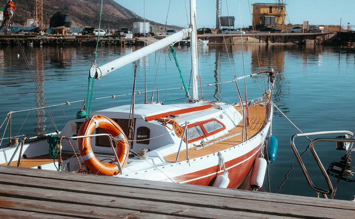 Яхта в Анапе