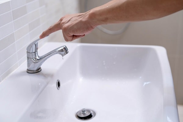 Как узнать причину отключения воды