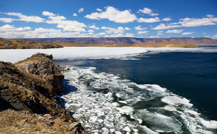 Байкал зимой