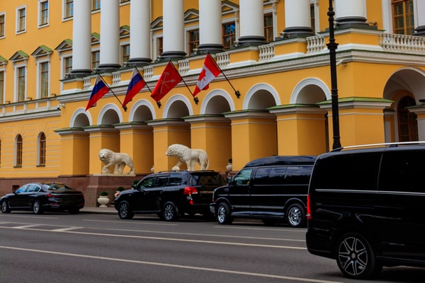 Отель в Санкт-Петербурге — объект тестирования сервиса