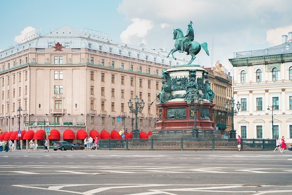 Отели и апартаменты