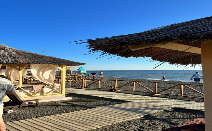 Пляж «Мандарин»