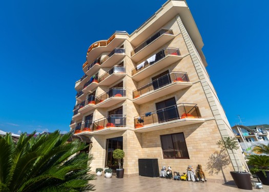 Citrus Hotel