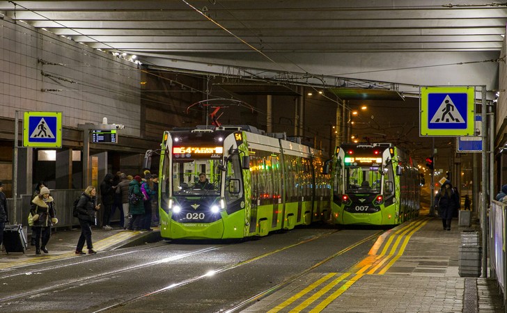 транспорт зимой в Петербурге
