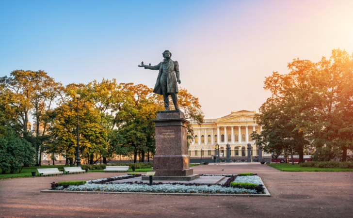 Памятник Пушкину в Санкт-Петербургу