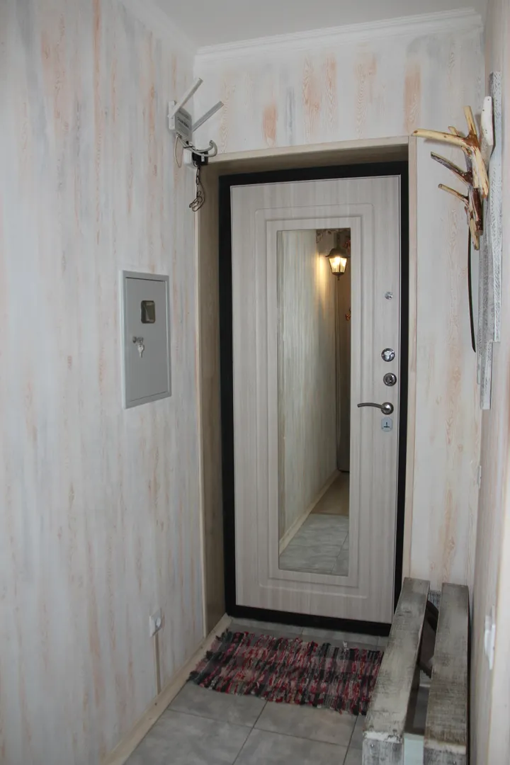 "Уютная в центре" 2х-комнатная квартира в Петергофе - фото 3