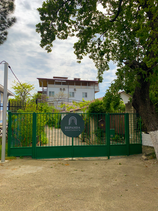 "Веранда" гостевой дом в Кабардинке - фото 1