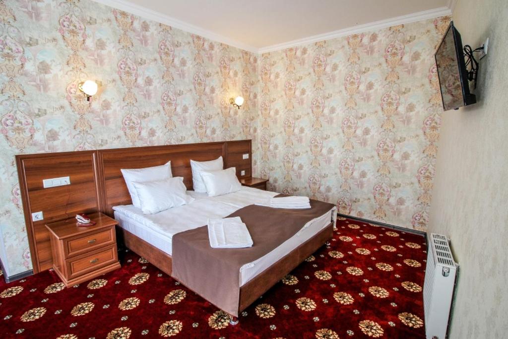 "Alexandrapol" отель в Кстово - фото 1