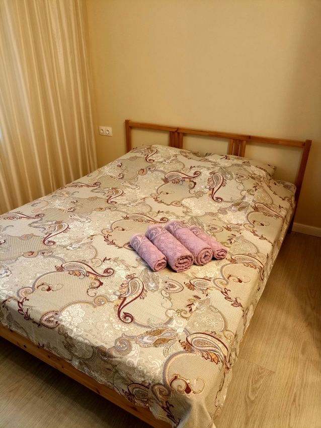 "Уютная квартира на Амирхана Еники 17Б" 1-комнатная квартира в Казани - фото 1
