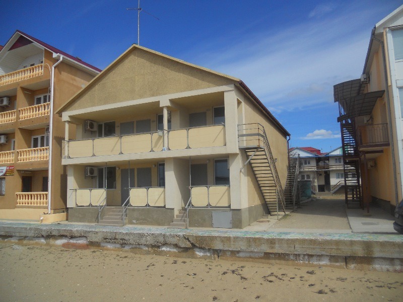 "Домик на пляже" гостевой дом в Саки - фото 2
