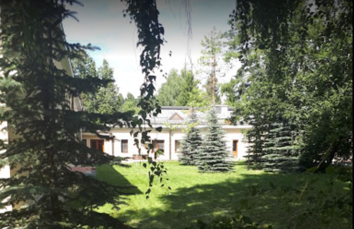 "Елхов" гостиница в Альметьевске - фото 1