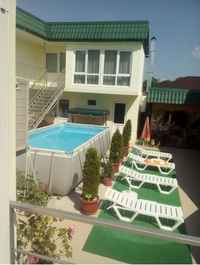 "Солнечный пляж" гостевой дом в Вардане - фото 1