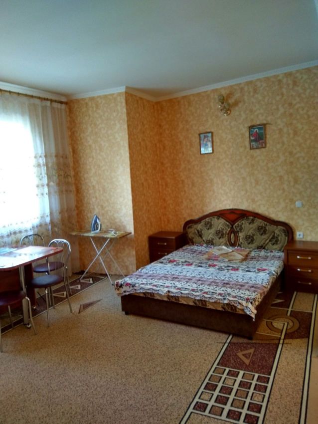 1-комнатная квартира в частном доме Севастопольская 11/1 в Ялте - фото 5