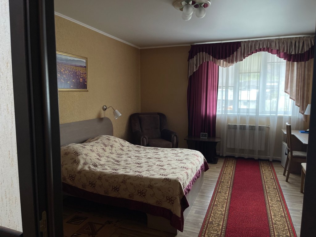 "Авторейс" гостиница в Горно-Алтайске - фото 4
