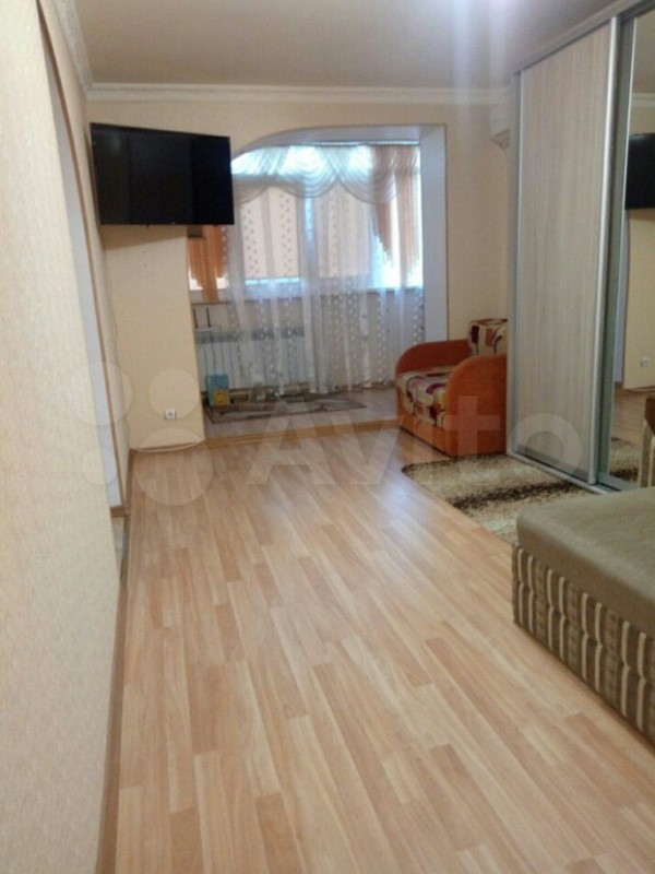 1-комнатная квартира Орджоникидзе 51 в Керчи - фото 3