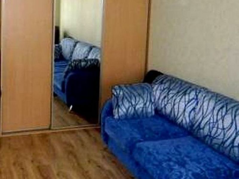"Гостиный двор" 1-комнатная квартира в Барнауле - фото 1